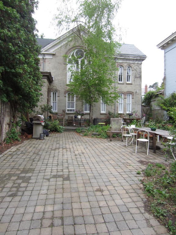 Church Des Artistes Kingston Bagian luar foto